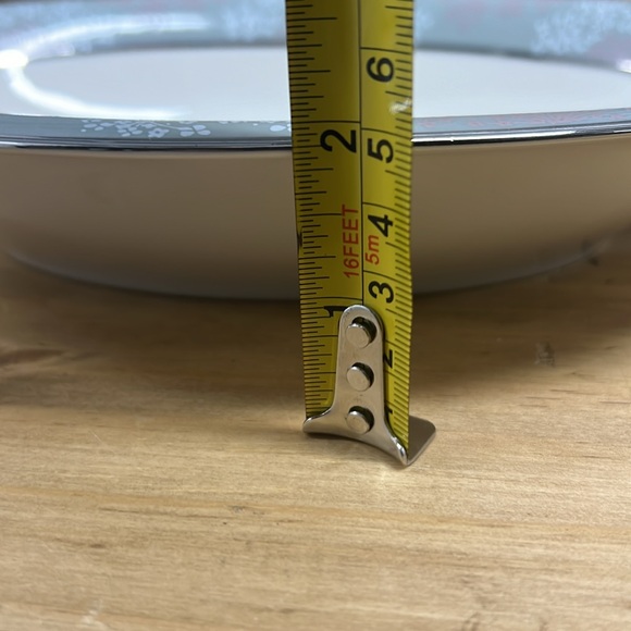 Discontinued Castleton Lace Oval Serving Bowl - Picture 8 of 8